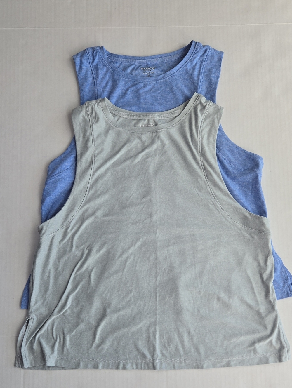 2 Old Navy Active Cloud 94 Soft Go-Dry Womens Tank Tops Light Blue Mint Green XS